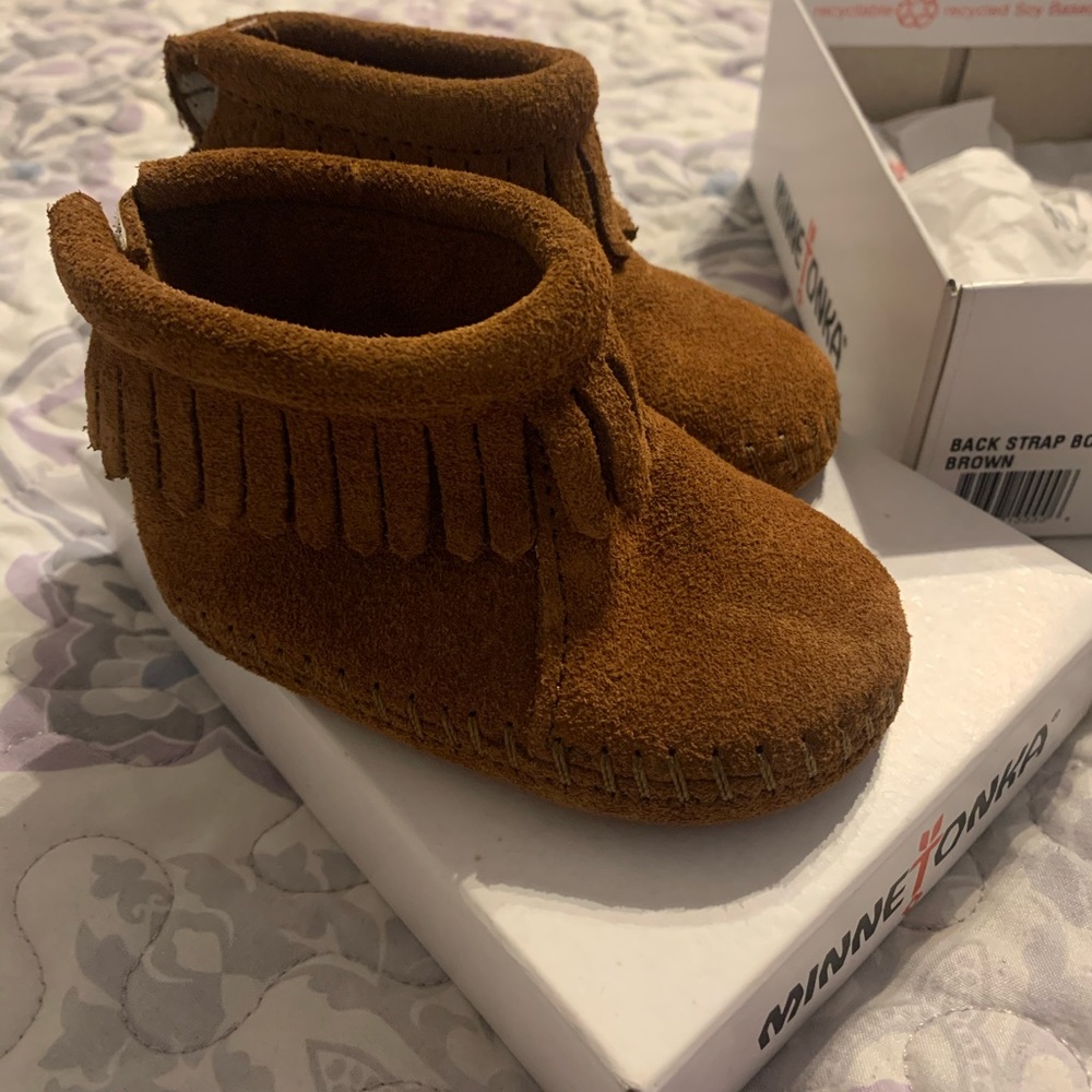 Infant Minnetonka booties